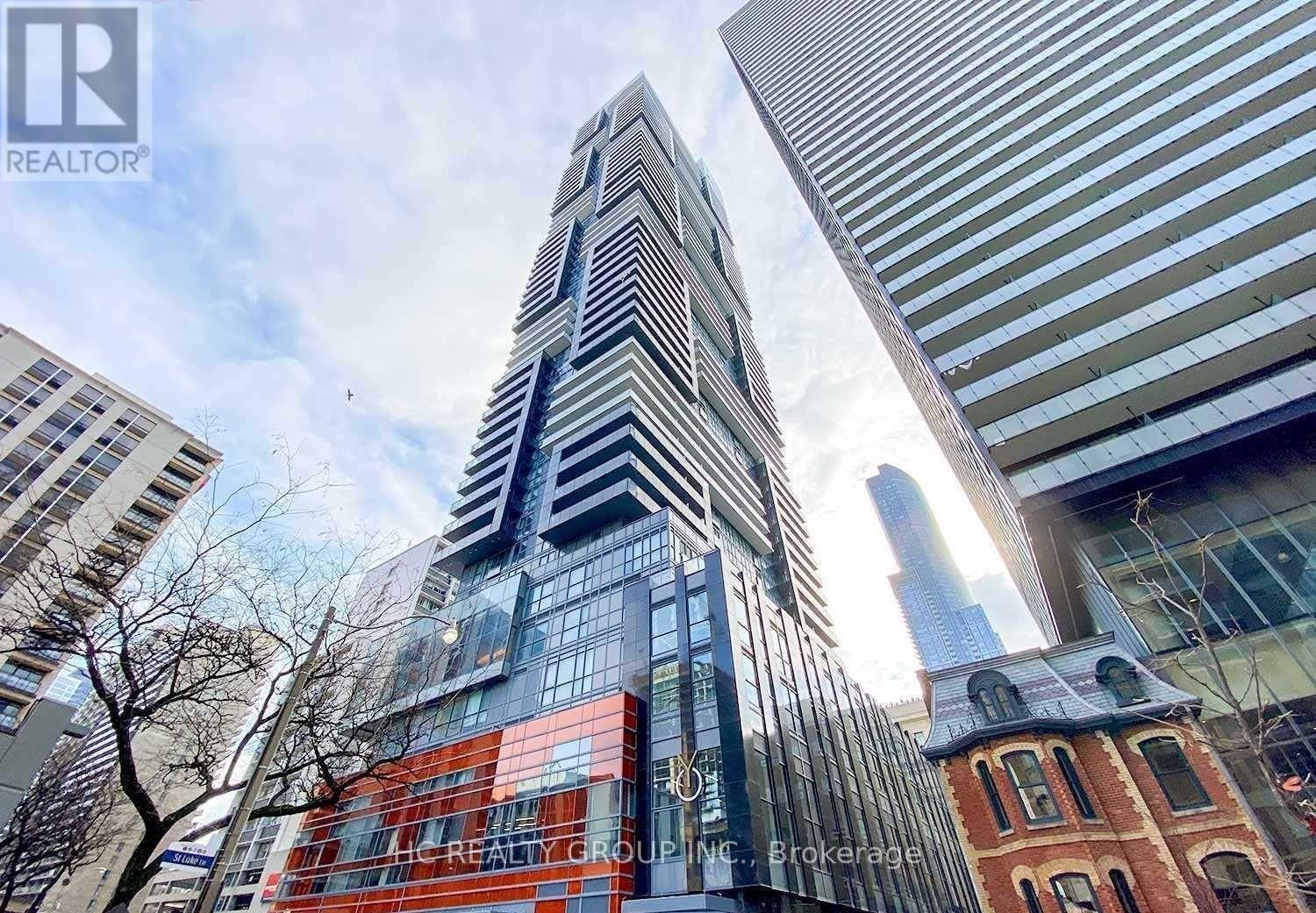 502 - 7 GRENVILLE STREET, Toronto, Ontario