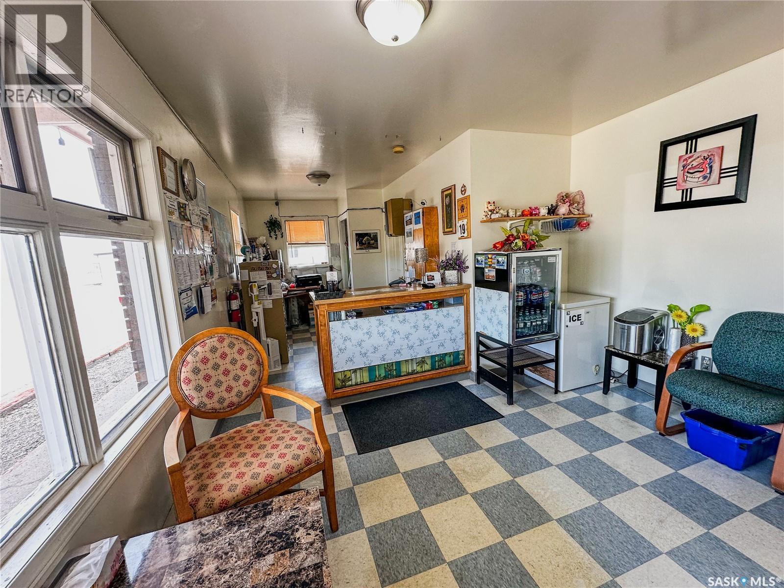 1041 Kaiser William Avenue, Langenburg, Saskatchewan  S0A 2A0 - Photo 11 - SK028058