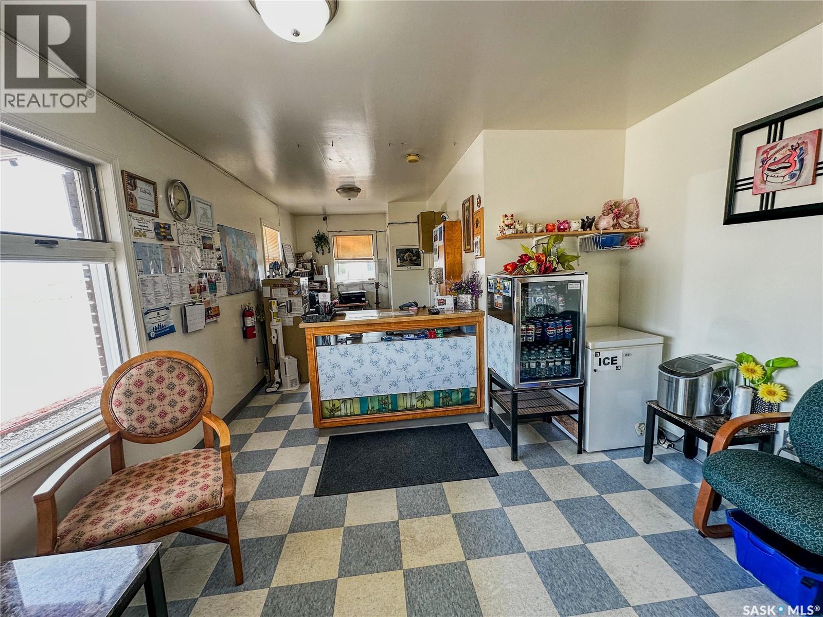 1041 Kaiser William Avenue, Langenburg, Saskatchewan  S0A 2A0 - Photo 13 - SK028058
