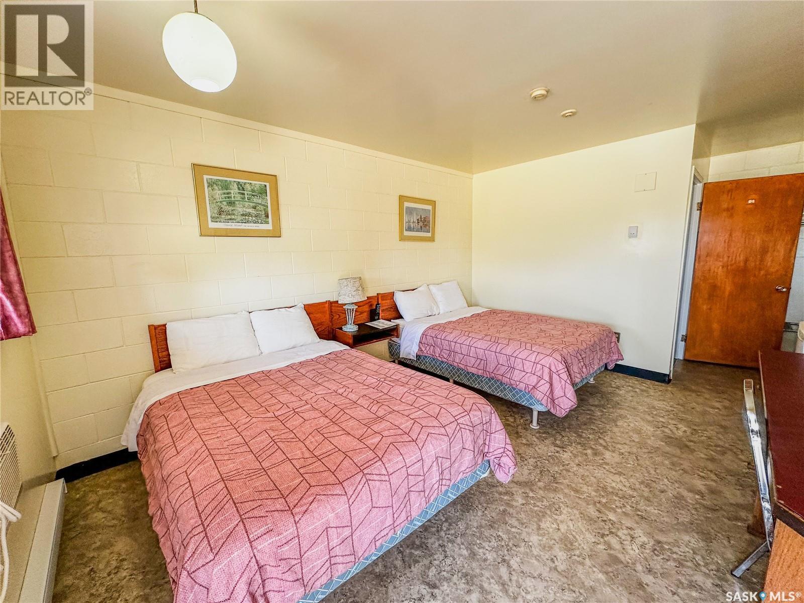 1041 Kaiser William Avenue, Langenburg, Saskatchewan  S0A 2A0 - Photo 16 - SK028058