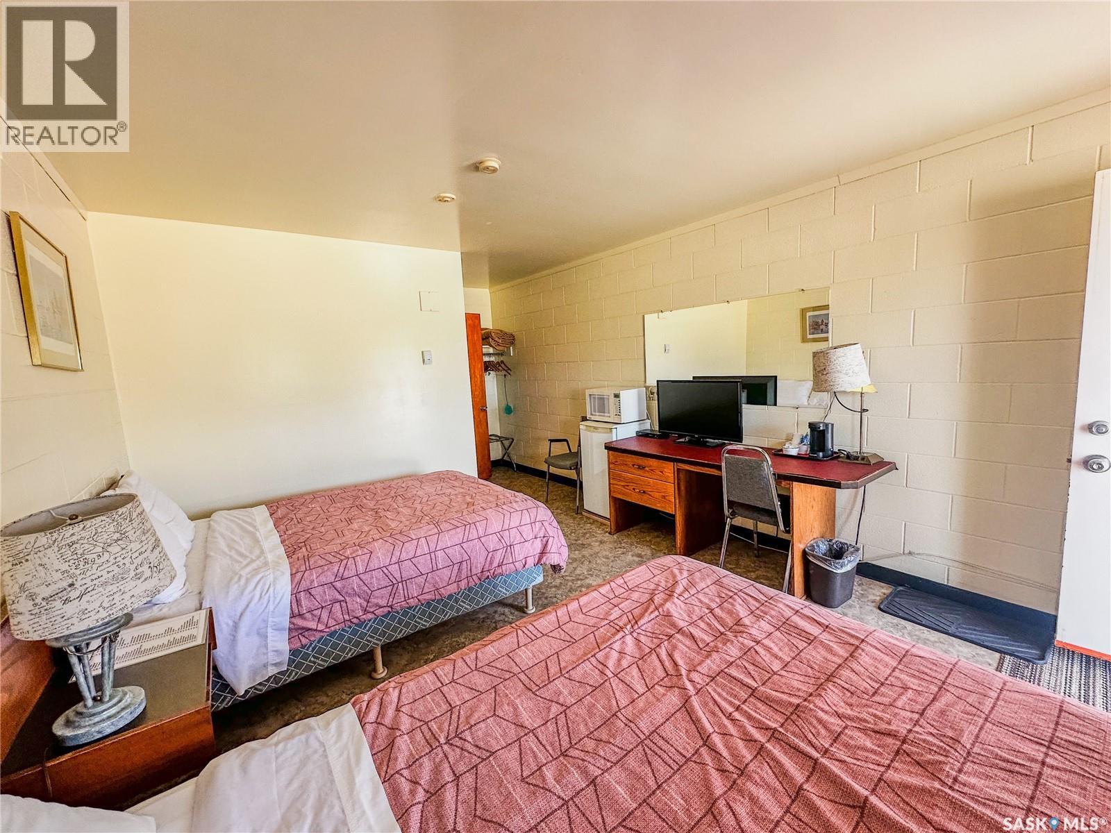 1041 Kaiser William Avenue, Langenburg, Saskatchewan  S0A 2A0 - Photo 17 - SK028058