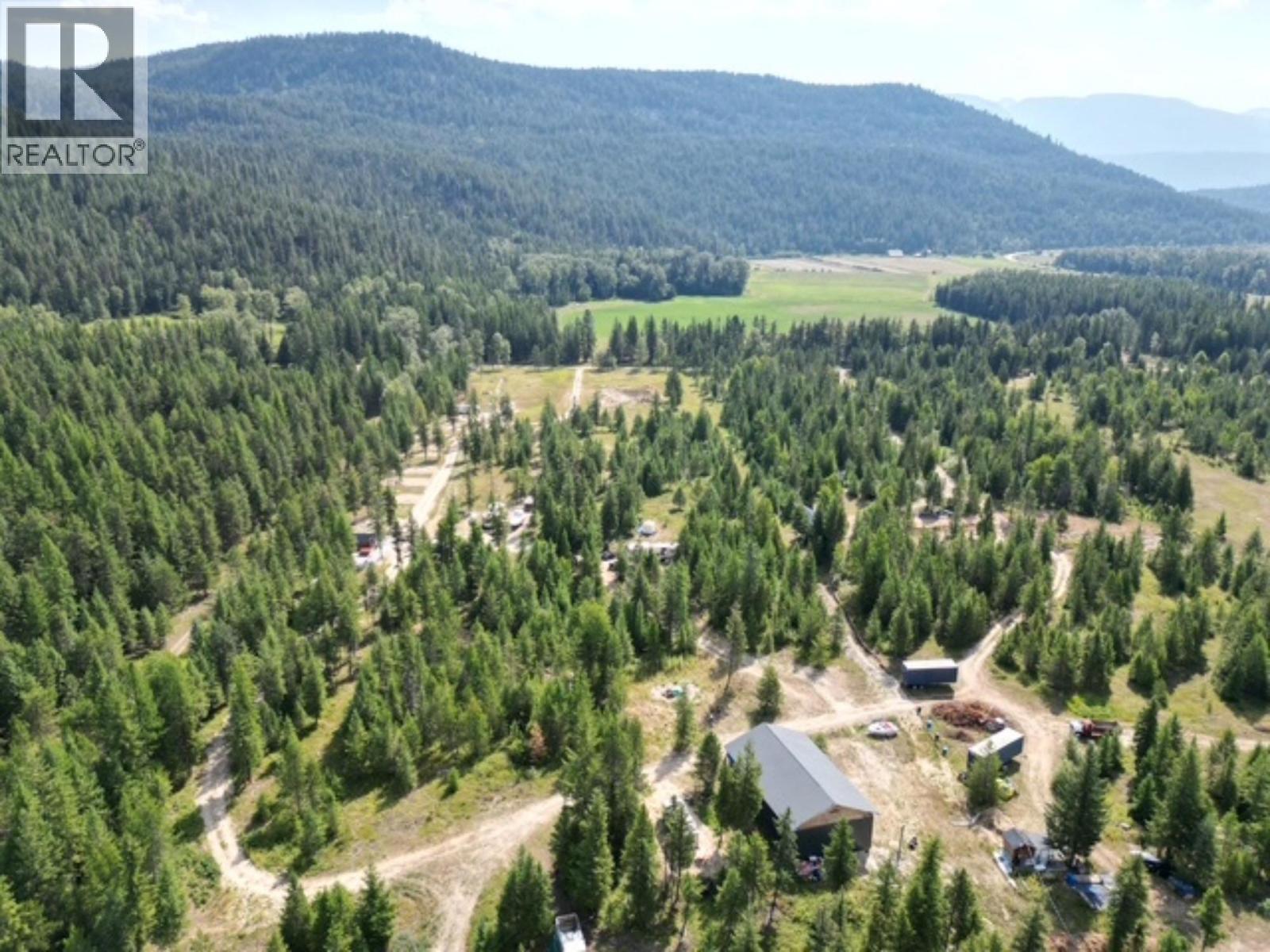 183 Calder Road, Edgewood, British Columbia  V0G 1J0 - Photo 2 - 10374108