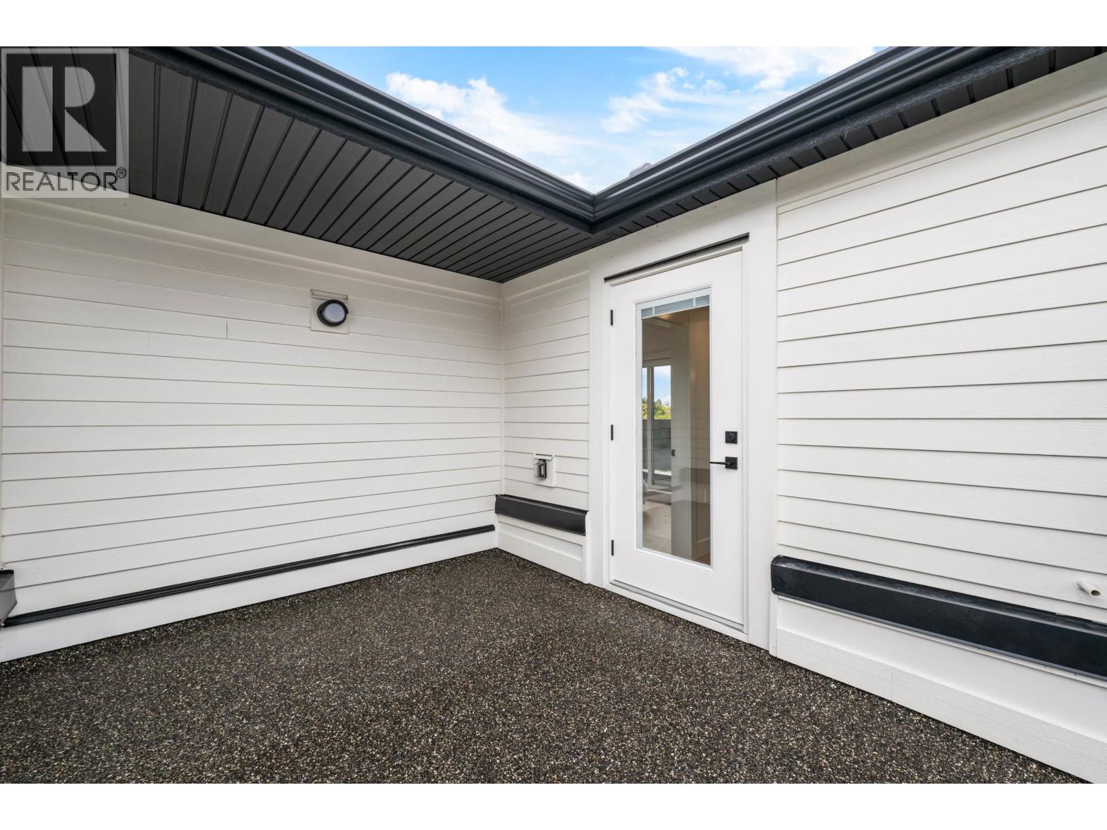 Listing Picture 26 of 38 : 4 3065 CHARLES STREET, Vancouver / 溫哥華 - 魯藝地產 Yvonne Lu Group - MLS Medallion Club Member