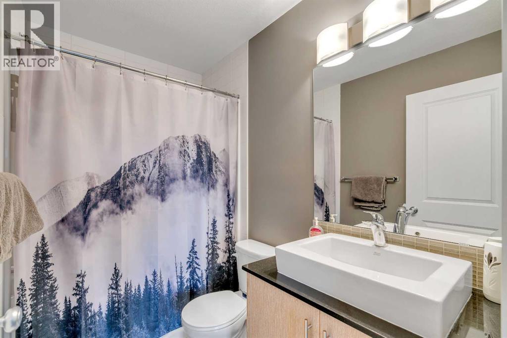 6, 59 West Coach Manor Sw, Calgary, Alberta  T3H 1R7 - Photo 27 - A2284349