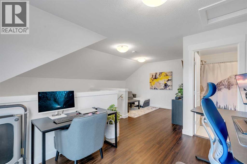 6, 59 West Coach Manor Sw, Calgary, Alberta  T3H 1R7 - Photo 26 - A2284349