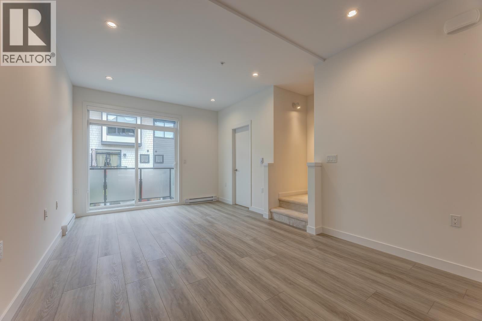 Listing Picture 7 of 40 : 54 4337 BOUNDARY ROAD, Richmond / 烈治文 - 魯藝地產 Yvonne Lu Group - MLS Medallion Club Member