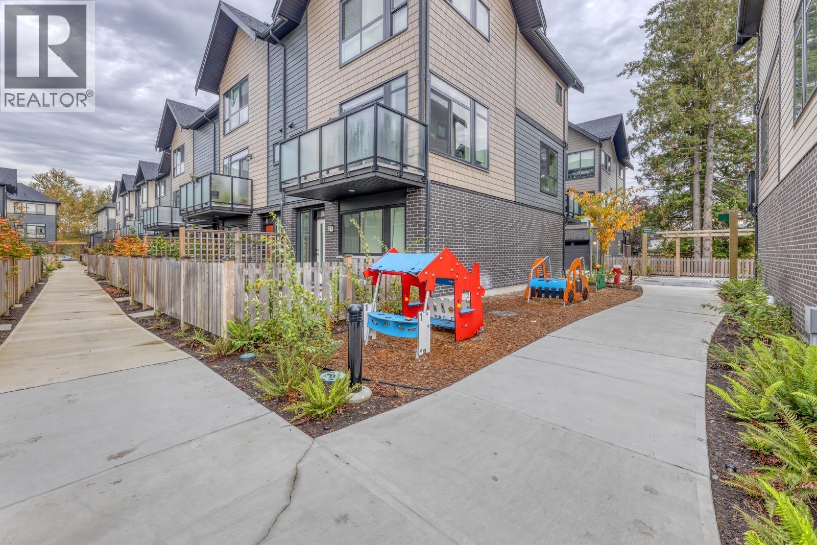 Listing Picture 34 of 40 : 54 4337 BOUNDARY ROAD, Richmond / 烈治文 - 魯藝地產 Yvonne Lu Group - MLS Medallion Club Member