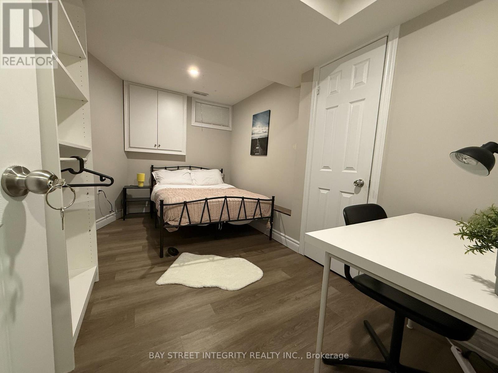 A - 28 Earl Street, Toronto, Ontario  M4Y 1M3 - Photo 8 - C12764676