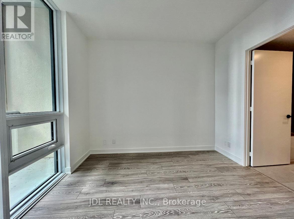 1805 - 108 Peter Street, Toronto, Ontario  M5V 0W2 - Photo 10 - C12764680