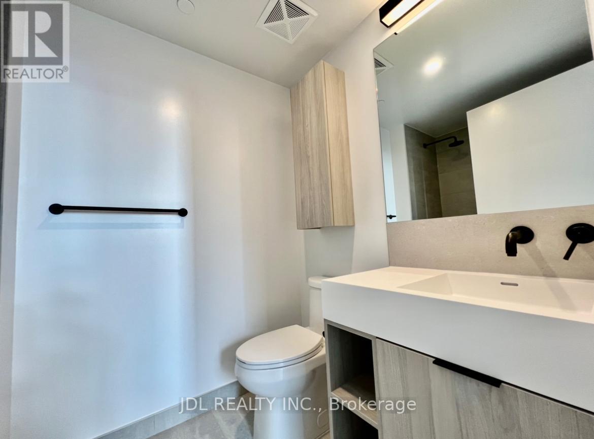 1805 - 108 Peter Street, Toronto, Ontario  M5V 0W2 - Photo 12 - C12764680