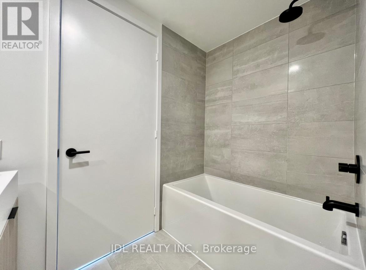 1805 - 108 Peter Street, Toronto, Ontario  M5V 0W2 - Photo 13 - C12764680