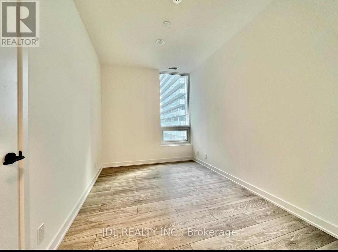 1805 - 108 Peter Street, Toronto, Ontario  M5V 0W2 - Photo 6 - C12764680