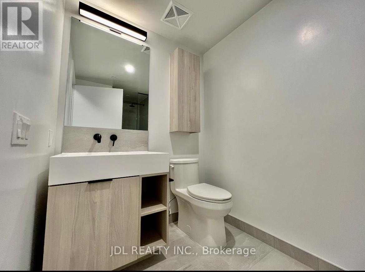 1805 - 108 Peter Street, Toronto, Ontario  M5V 0W2 - Photo 8 - C12764680