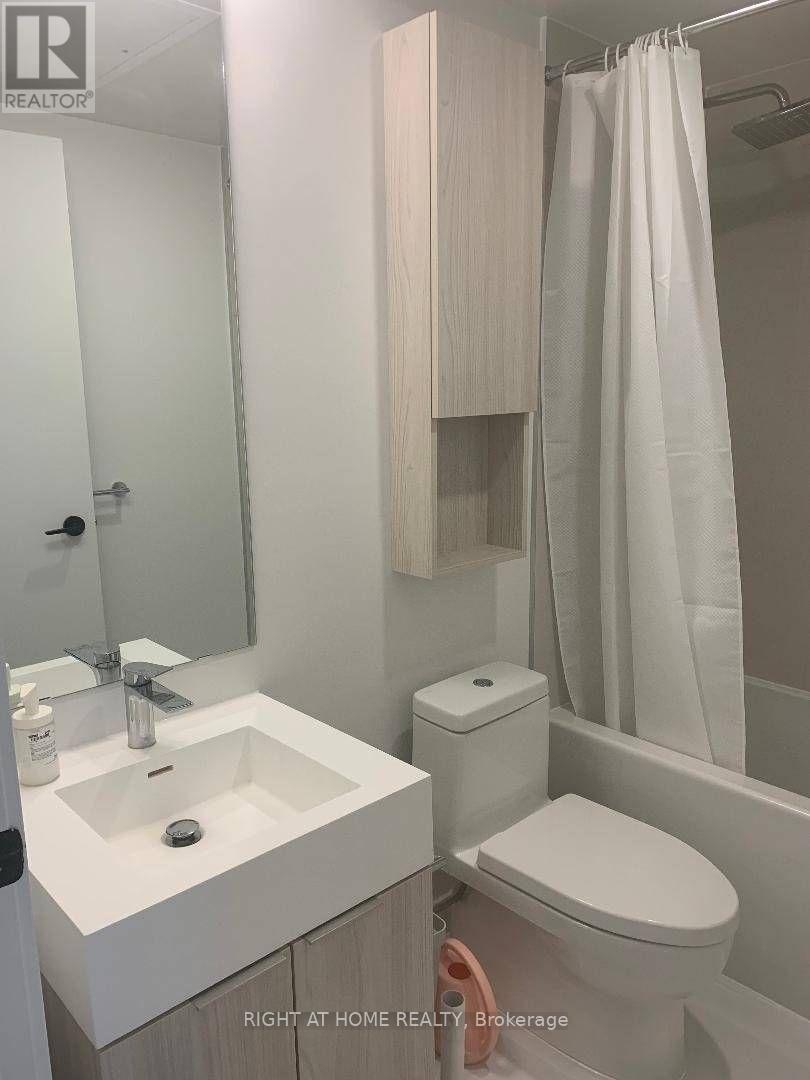 S 511 - 180 Mill Street, Toronto, Ontario  M5A 0V6 - Photo 11 - C12757340