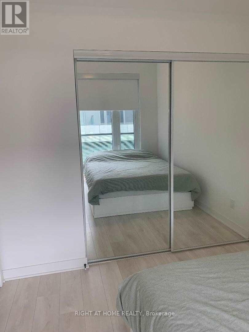 S 511 - 180 Mill Street, Toronto, Ontario  M5A 0V6 - Photo 8 - C12757340