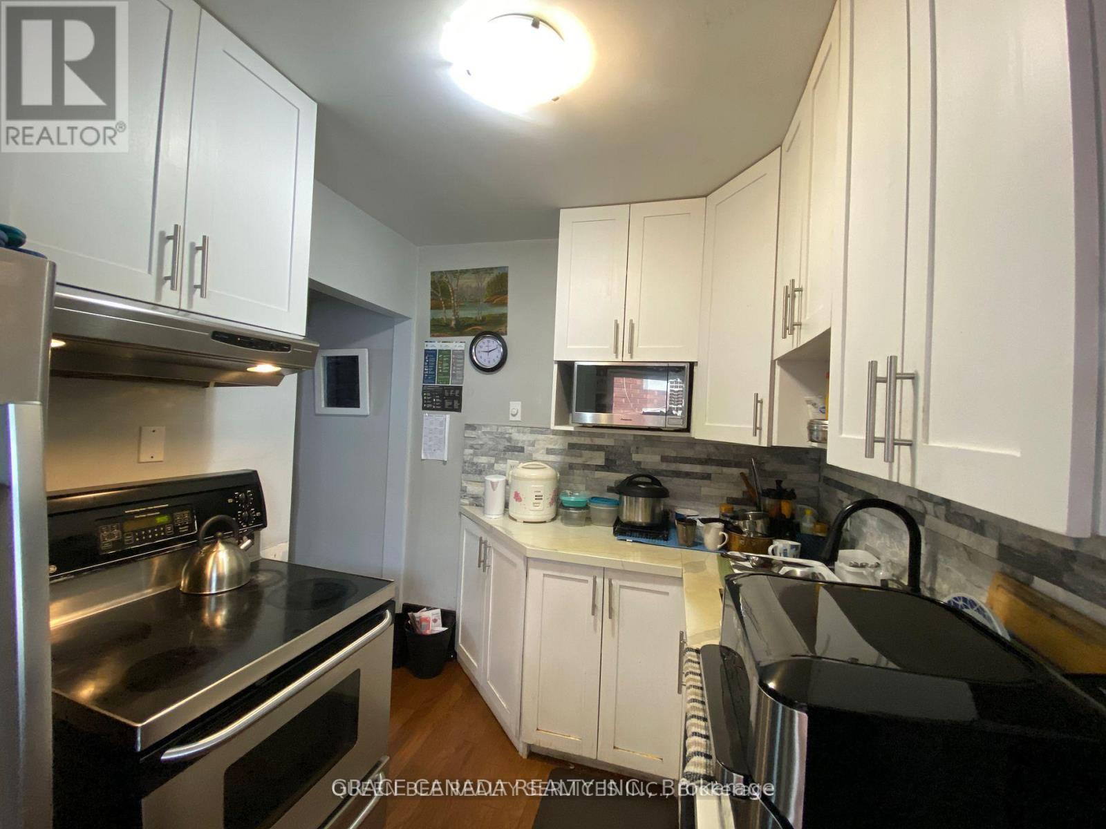 - Main - 4765 Sixth Avenue, Niagara Falls, Ontario  L2E 4T6 - Photo 5 - X12764672