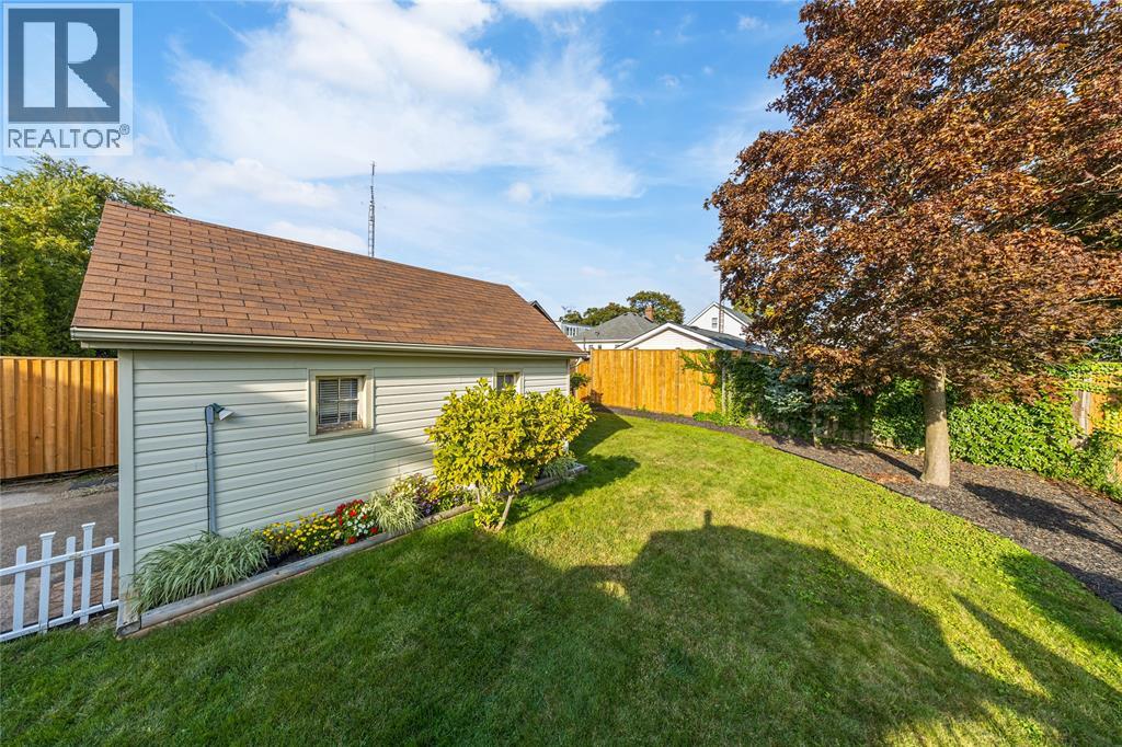 336 Blanche Street, Sarnia, Ontario  N7T 6N5 - Photo 46 - 26000067