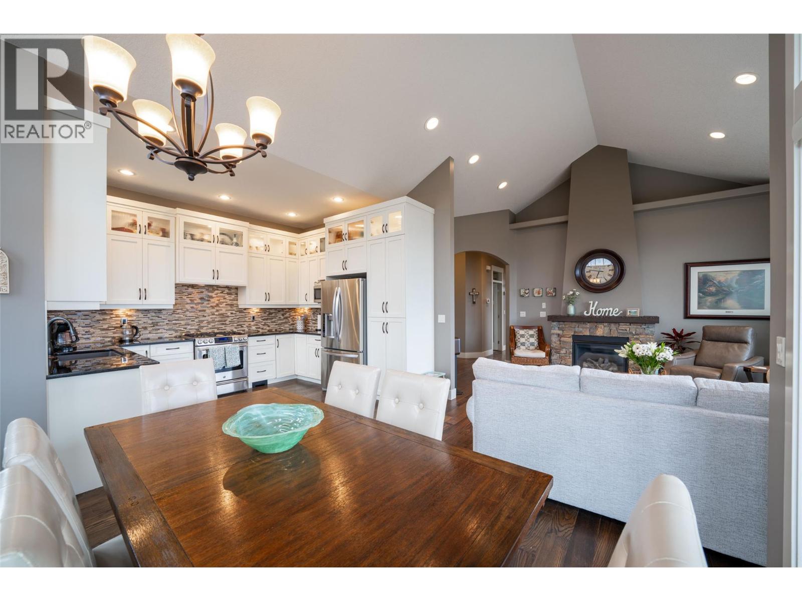 1117 Mt. Fosthall Drive Unit# 7, Vernon, British Columbia  V1B 3Z9 - Photo 15 - 10374986