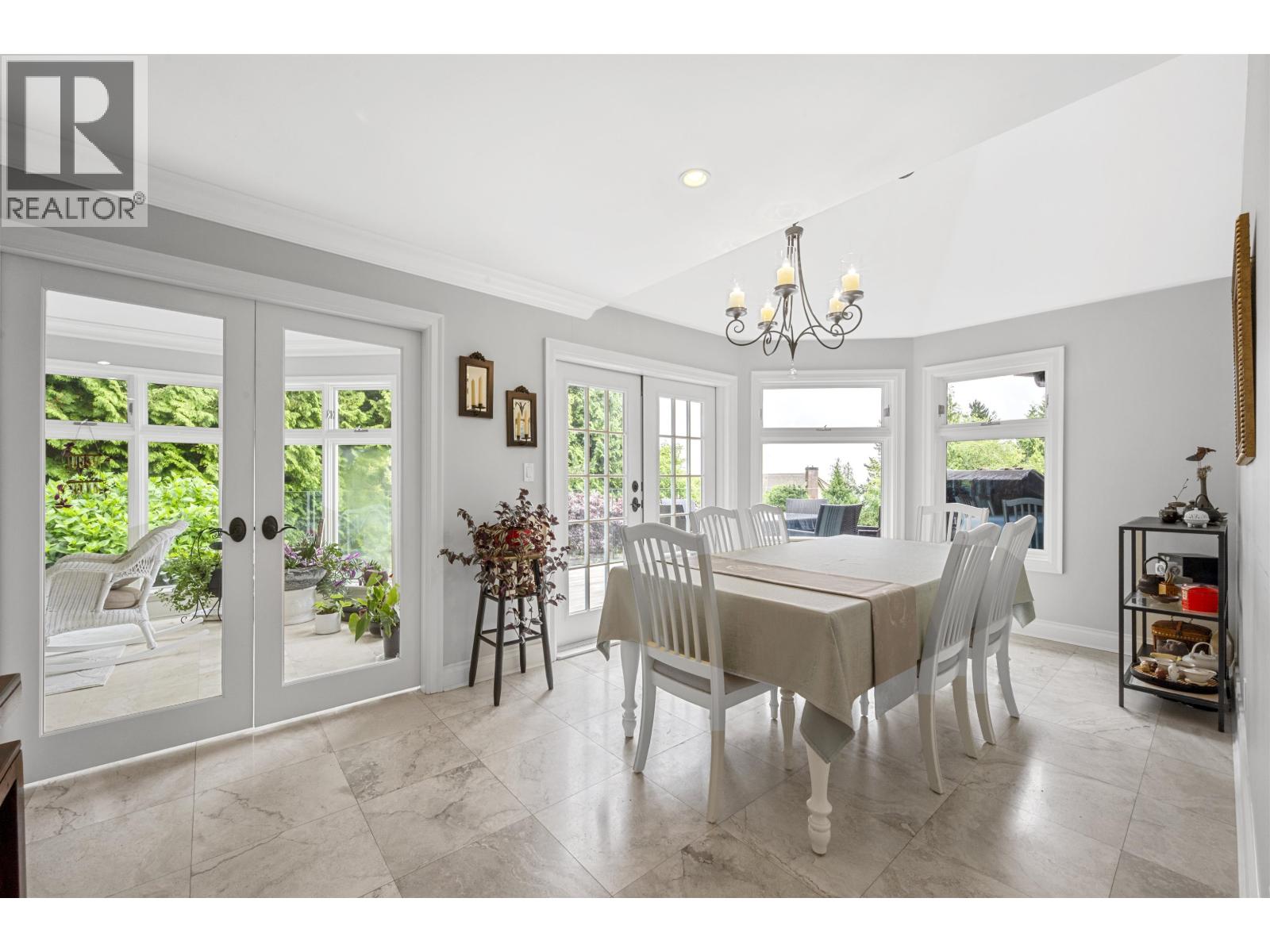 2327 Westhill Drive, West Vancouver, British Columbia  V7S 2Z2 - Photo 14 - R3087029