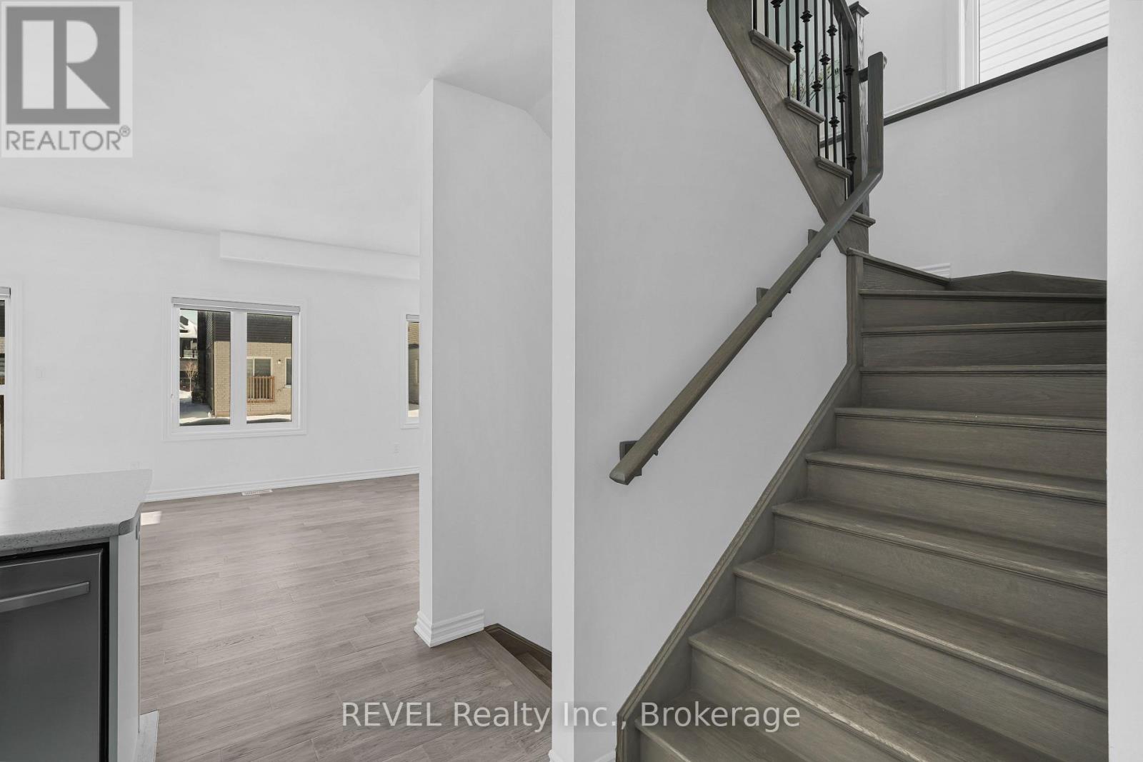 32 Hildred Street, Welland, Ontario  L3B 0J9 - Photo 14 - X12764698