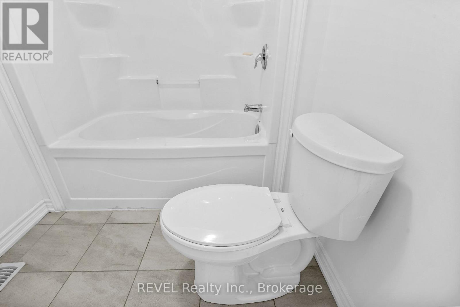 32 Hildred Street, Welland, Ontario  L3B 0J9 - Photo 26 - X12764698