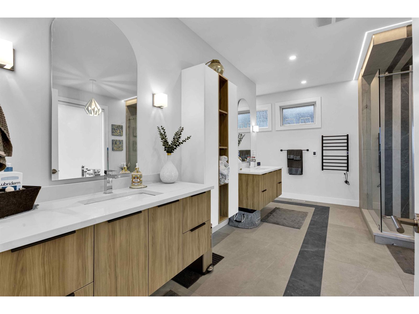 1040 Lee Street, White Rock, British Columbia  V4B 4P1 - Photo 15 - R3084857