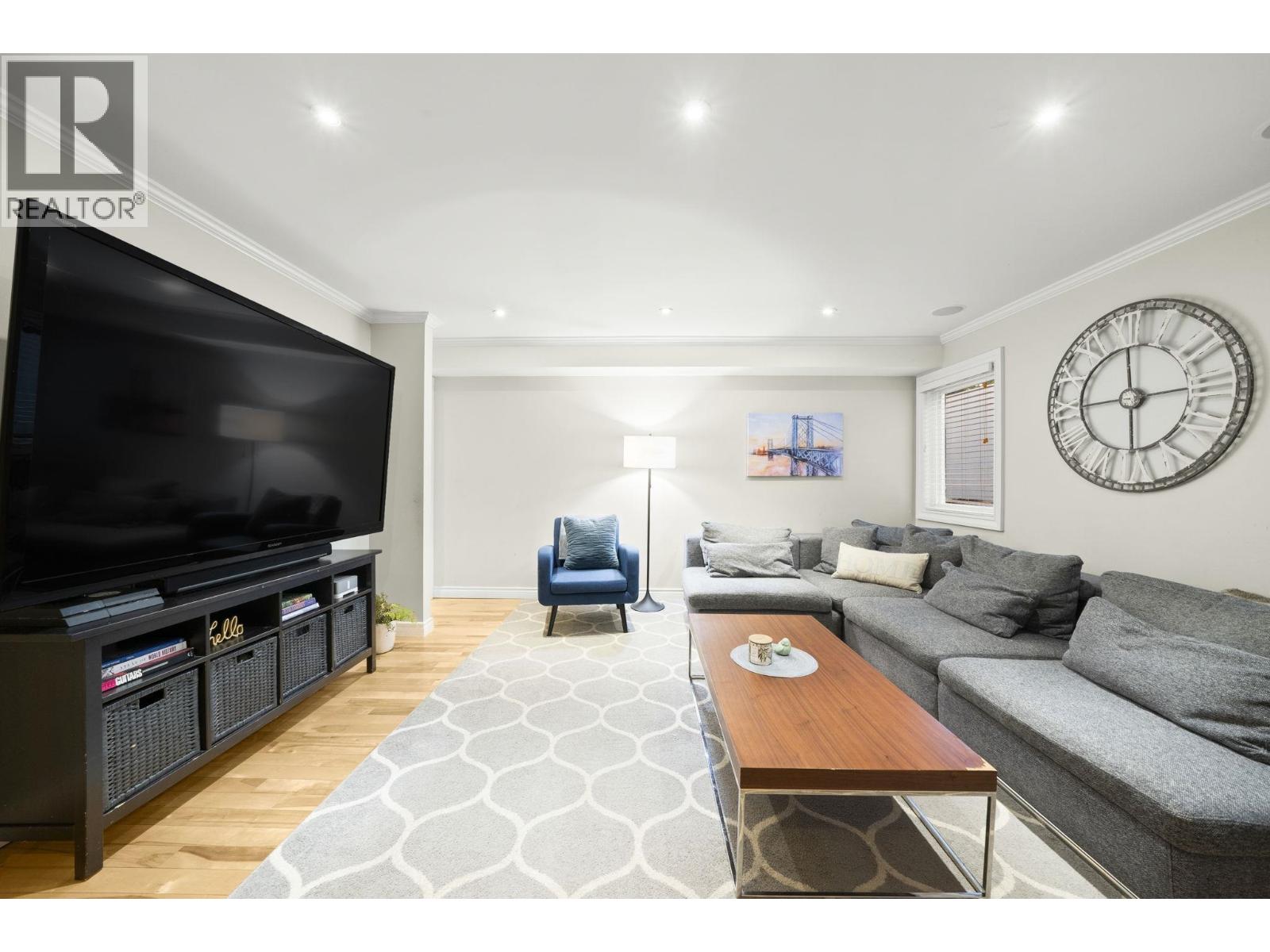 2569 Hyannis Point, North Vancouver, British Columbia  V7H 1R9 - Photo 12 - R3086932