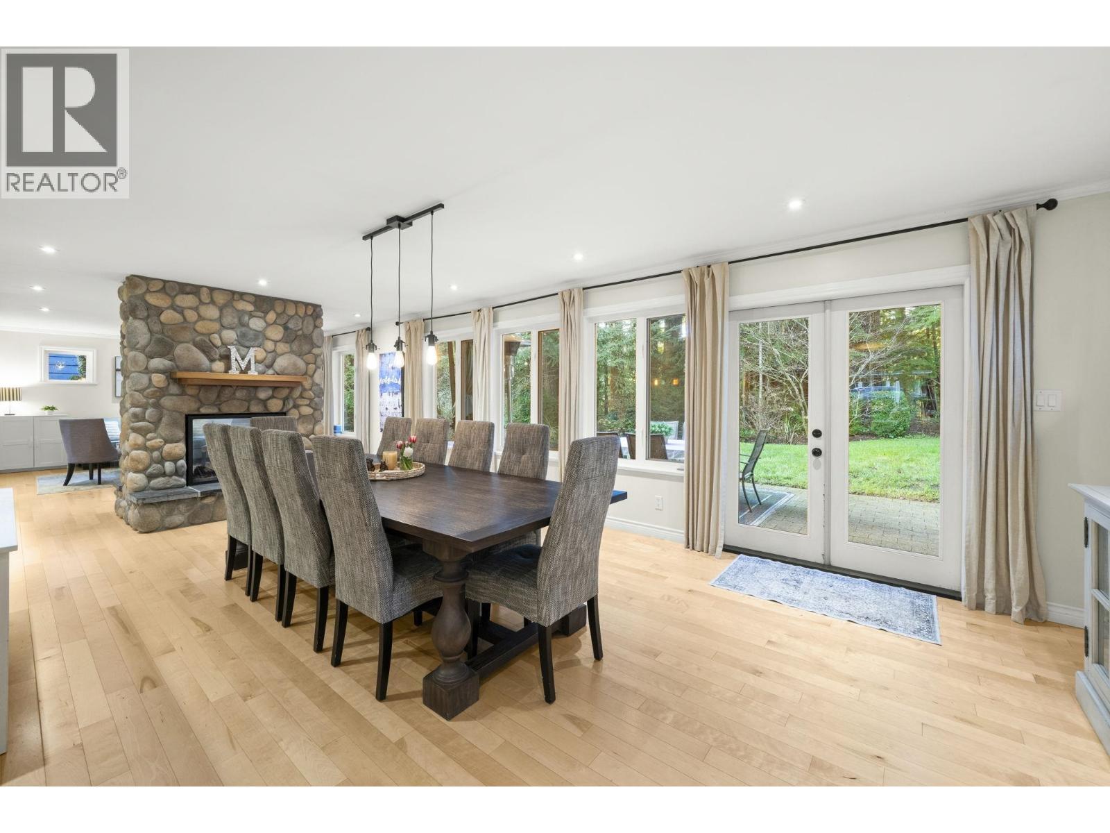 2569 Hyannis Point, North Vancouver, British Columbia  V7H 1R9 - Photo 8 - R3086932