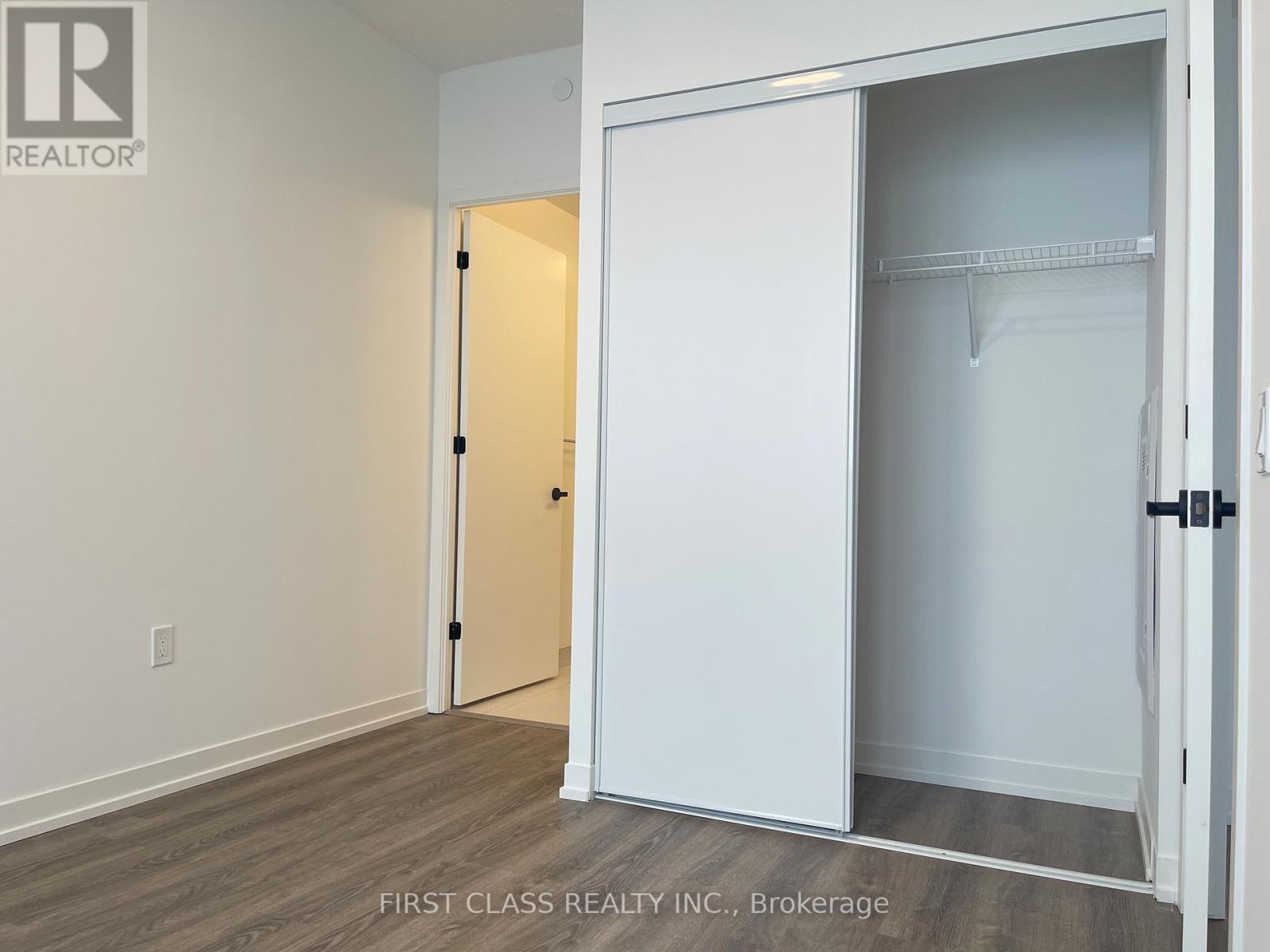 5607 - 8 Interchange Way, Vaughan, Ontario  L4K 0R2 - Photo 14 - N12764696