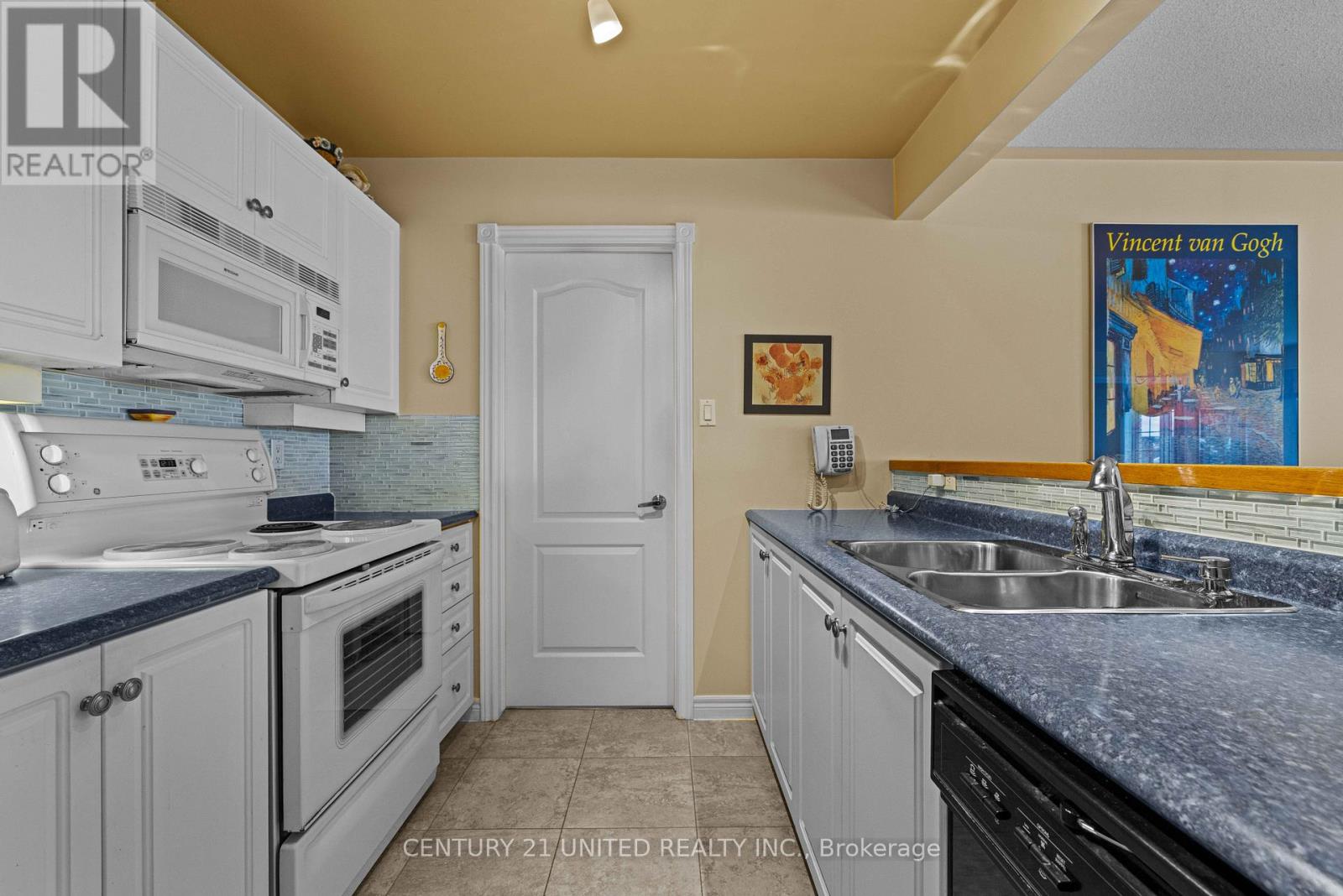 1 - 699 Whitaker Street, Peterborough, Ontario  K9H 7K3 - Photo 14 - X12763922