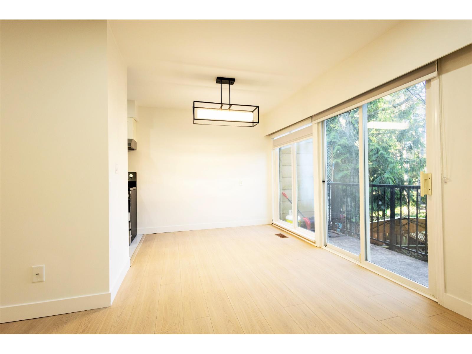 128 15225 105 Avenue, Surrey, British Columbia  V3R 1R9 - Photo 10 - R3085660