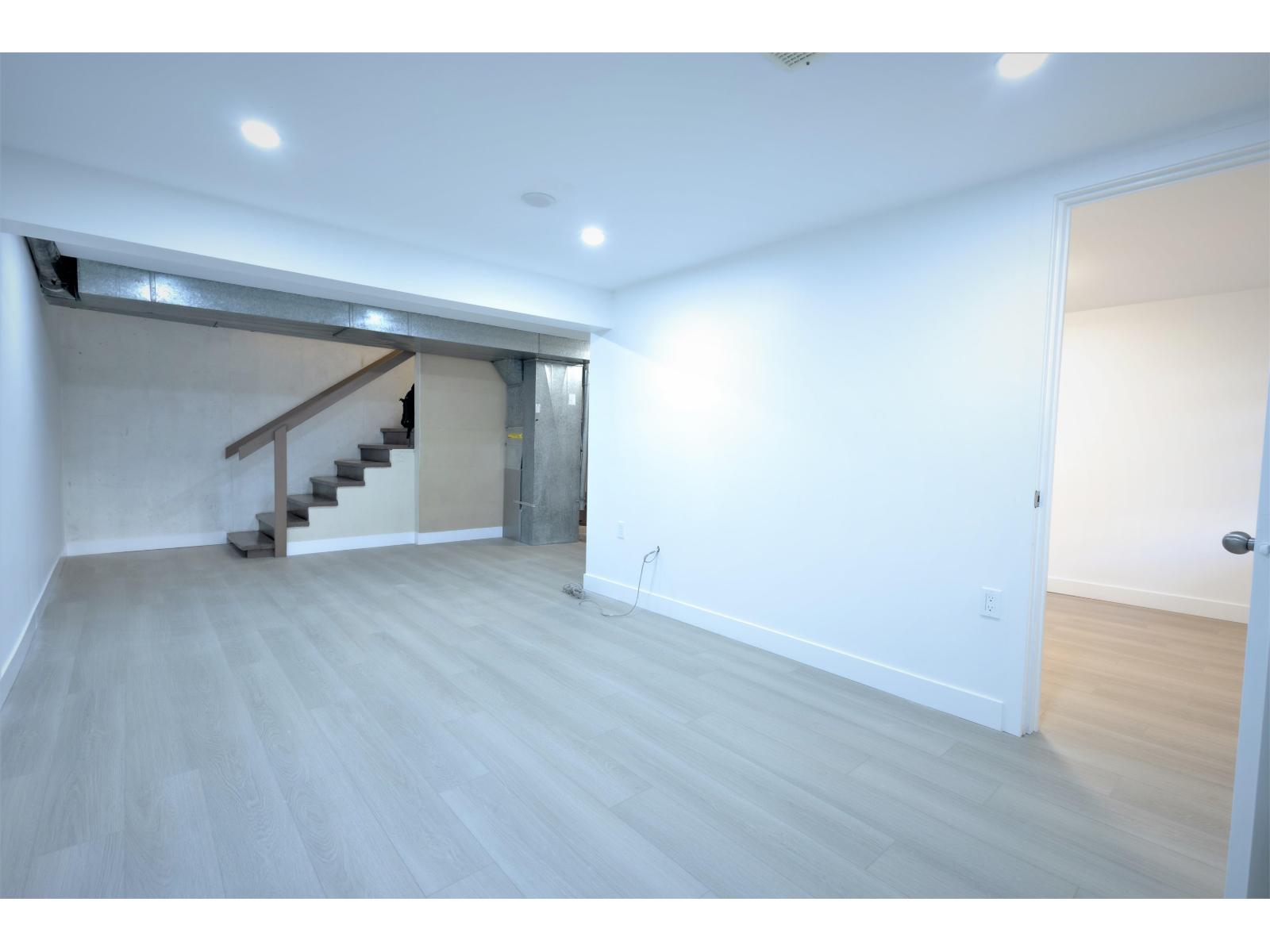 128 15225 105 Avenue, Surrey, British Columbia  V3R 1R9 - Photo 19 - R3085660