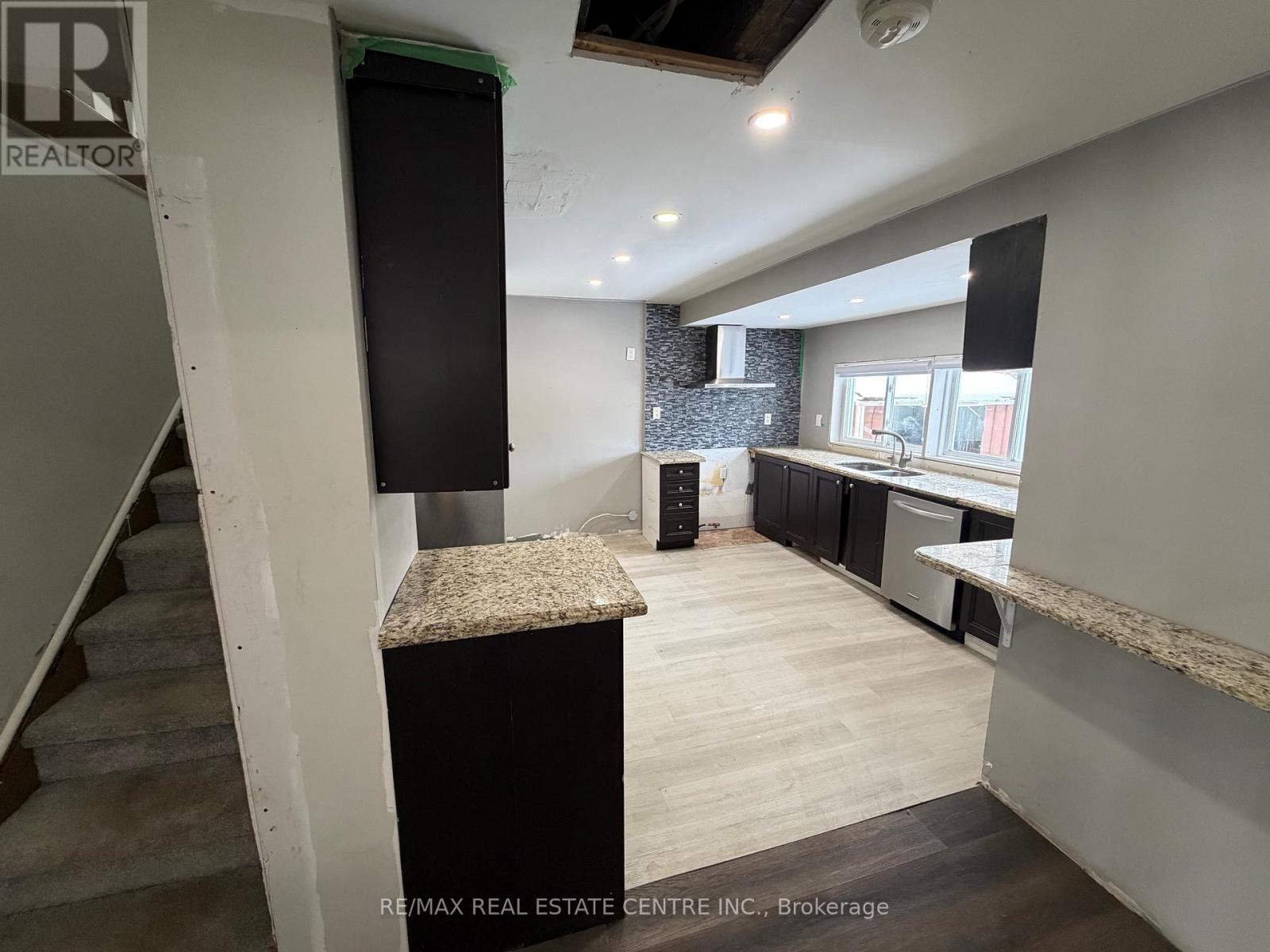 541 Burtch Road, Brantford, Ontario  N0E 1K0 - Photo 4 - X12764722