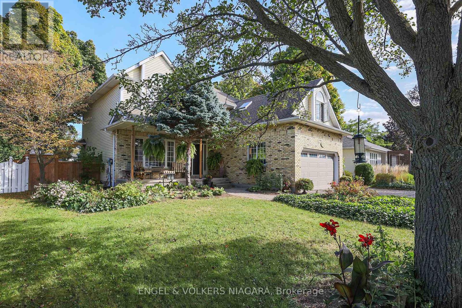 624 Simcoe Street, Niagara-On-The-Lake, Ontario  L0S 1J0 - Photo 44 - X12764704