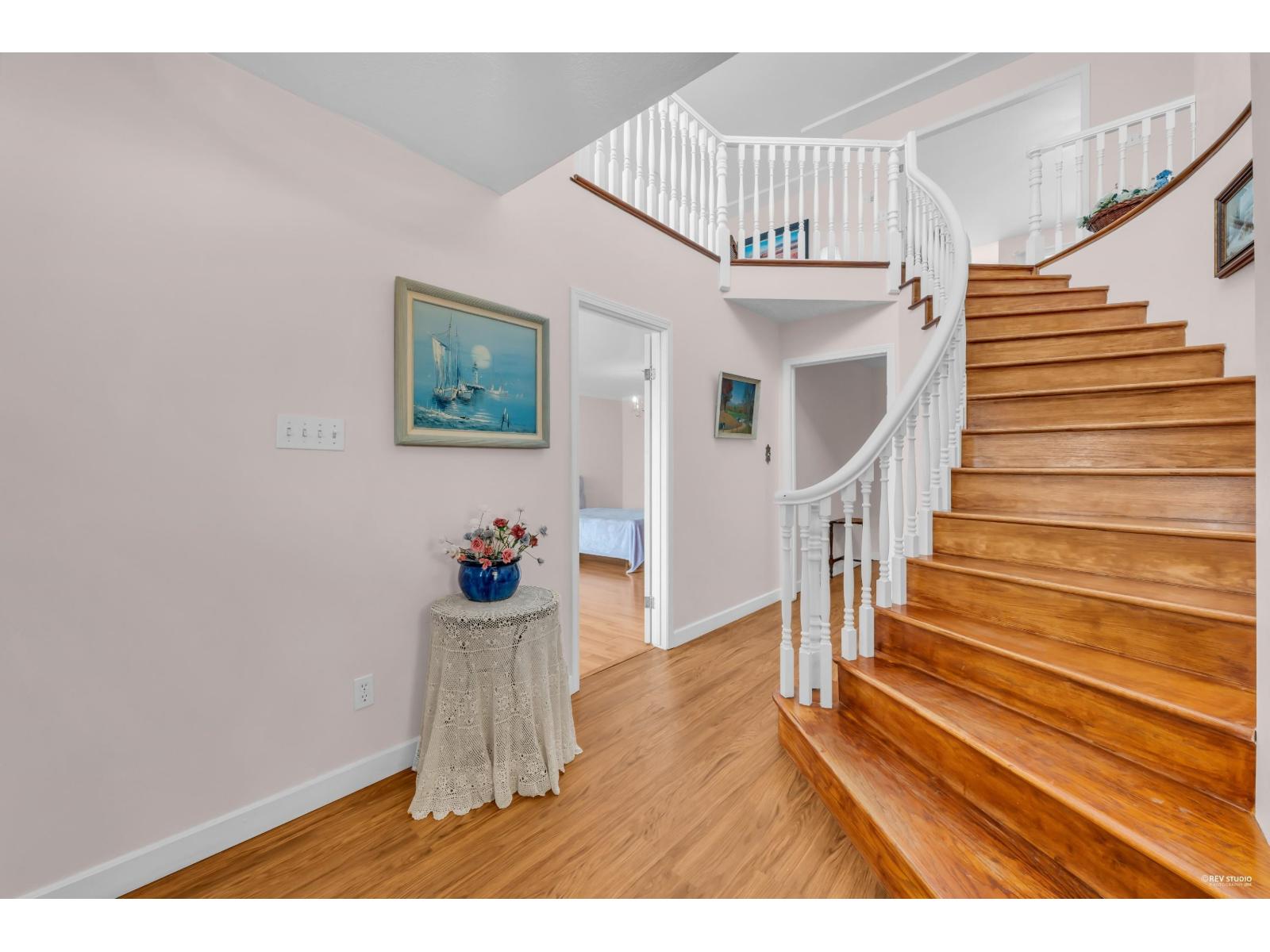 10848 129a Street, Surrey, British Columbia  V3T 3K6 - Photo 4 - R3087259