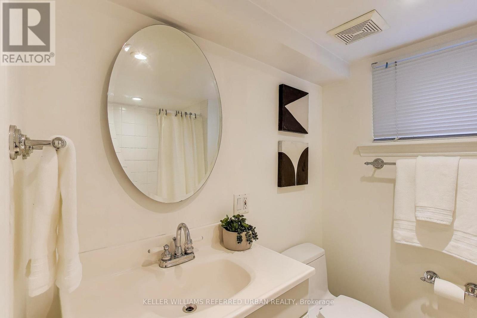 4 Barfield Avenue, Toronto, Ontario  M4J 4N5 - Photo 25 - E12764718