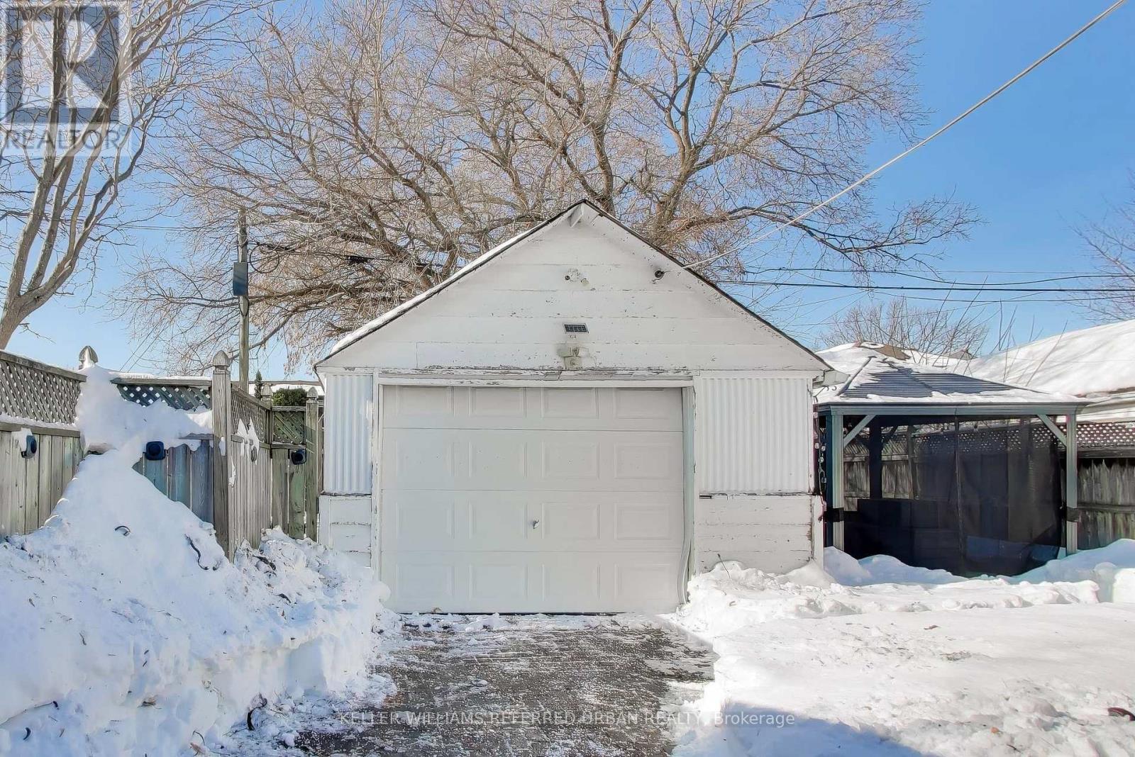 4 Barfield Avenue, Toronto, Ontario  M4J 4N5 - Photo 28 - E12764718