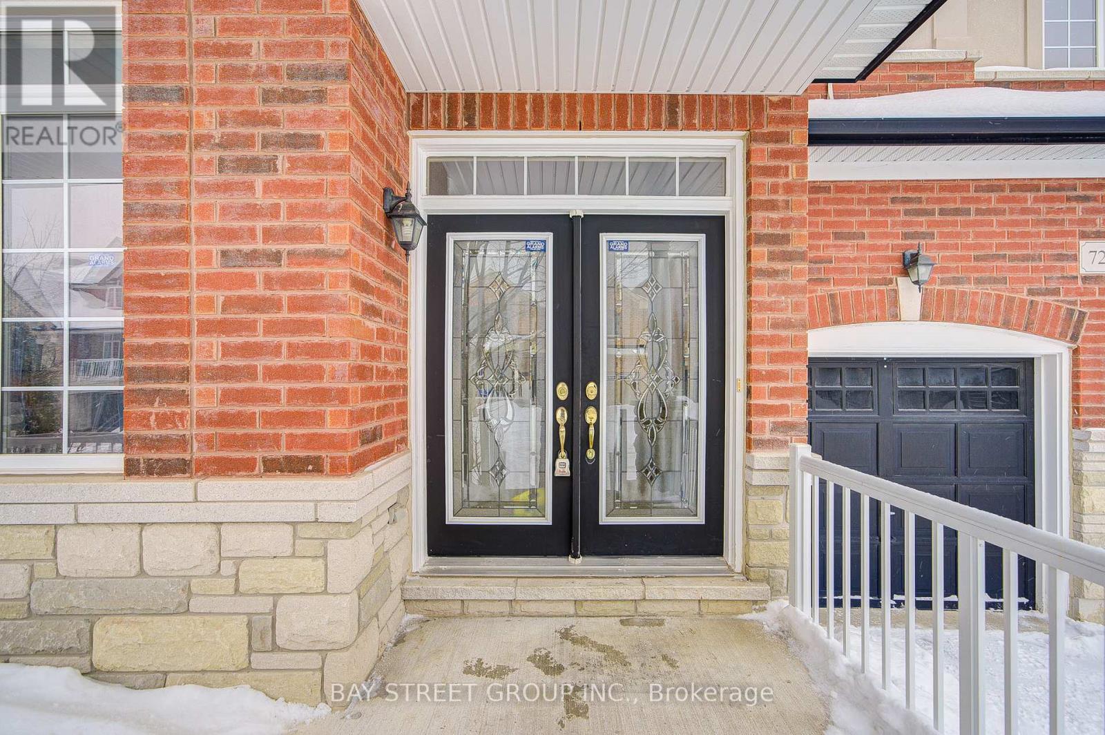 72 Kentland Street, Markham, Ontario  L6E 0L2 - Photo 2 - N12764710