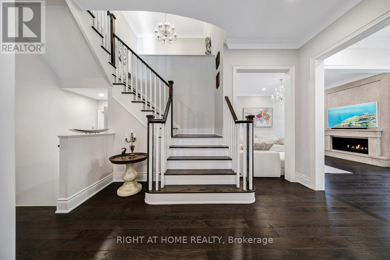 38 Menotti Drive, Richmond Hill, Ontario  L4E 1G6 - Photo 14 - N12764720