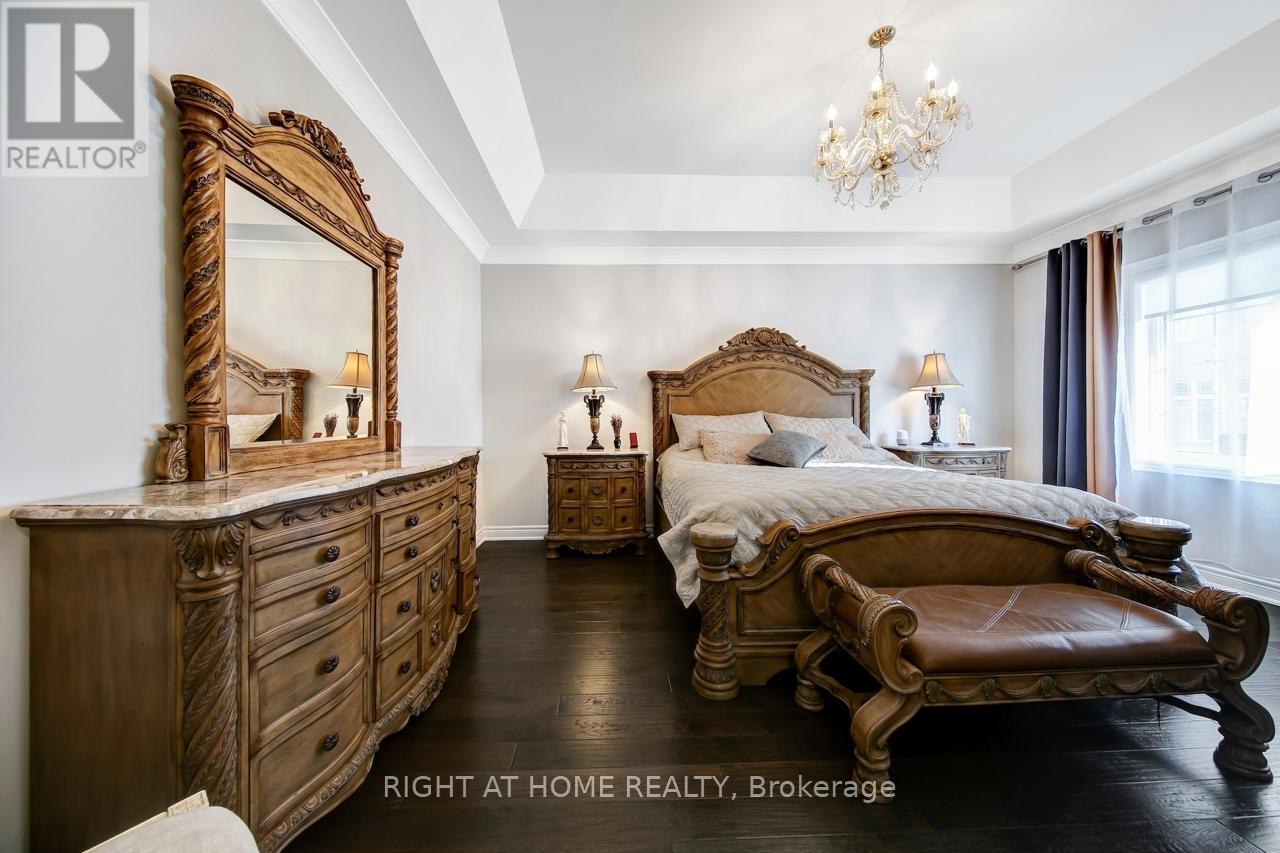 38 Menotti Drive, Richmond Hill, Ontario  L4E 1G6 - Photo 18 - N12764720