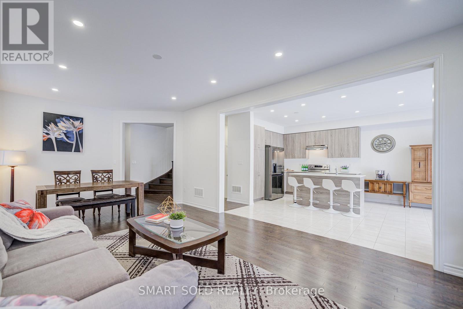 117 Ferragine Crescent, Bradford West Gwillimbury, Ontario  L3Z 4K2 - Photo 11 - N12764732