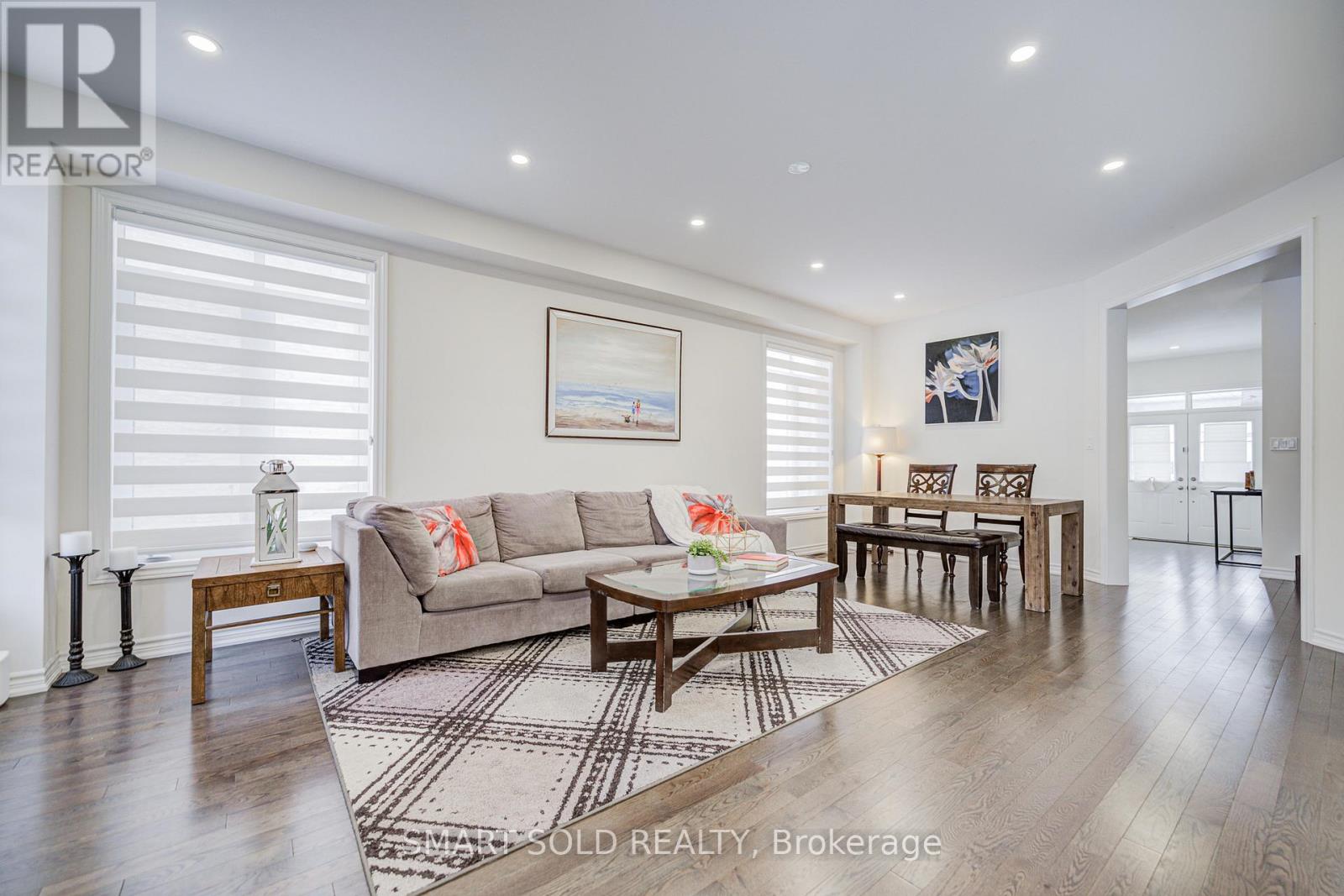 117 Ferragine Crescent, Bradford West Gwillimbury, Ontario  L3Z 4K2 - Photo 12 - N12764732