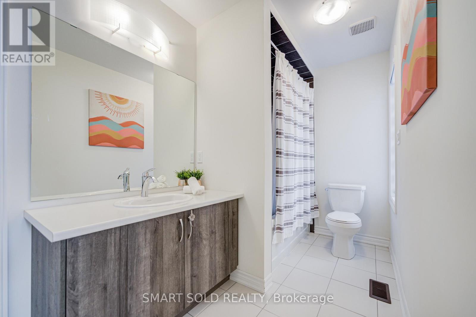 117 Ferragine Crescent, Bradford West Gwillimbury, Ontario  L3Z 4K2 - Photo 34 - N12764732