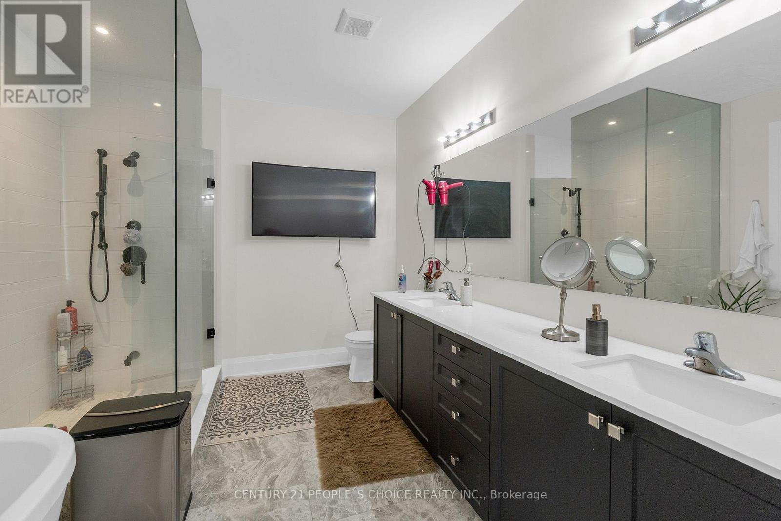 10 Tweedhill Avenue, Caledon, Ontario  L7C 4K5 - Photo 23 - W12764708