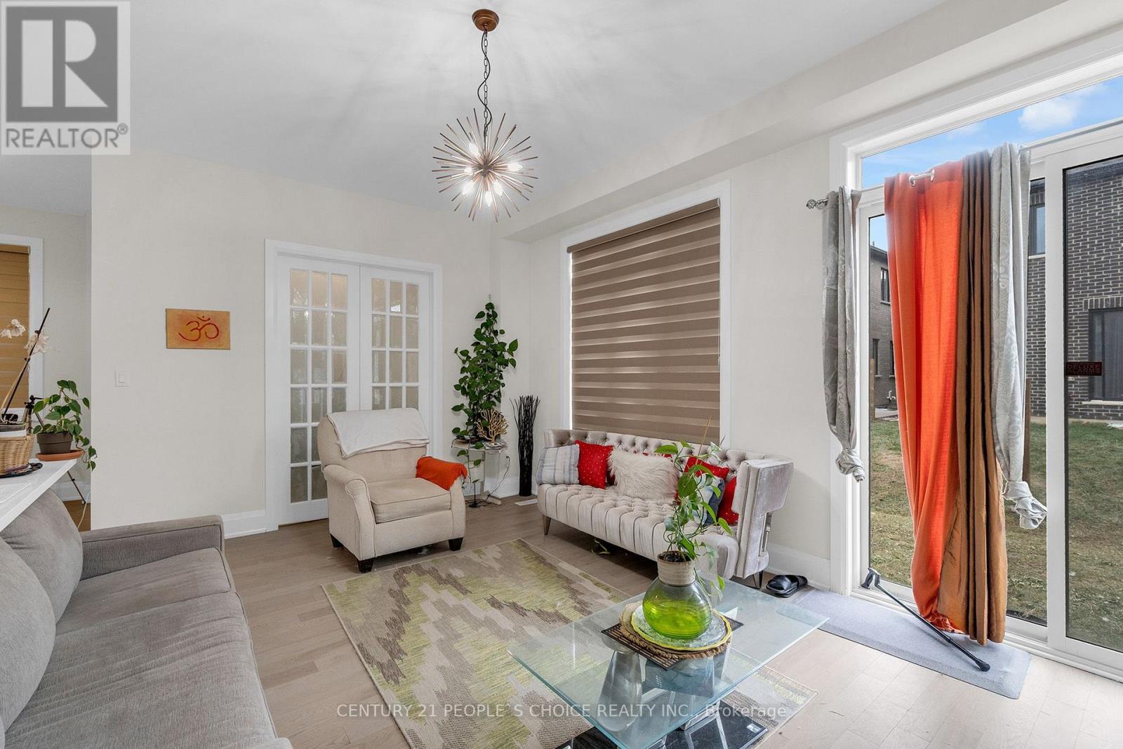 10 Tweedhill Avenue, Caledon, Ontario  L7C 4K5 - Photo 8 - W12764708