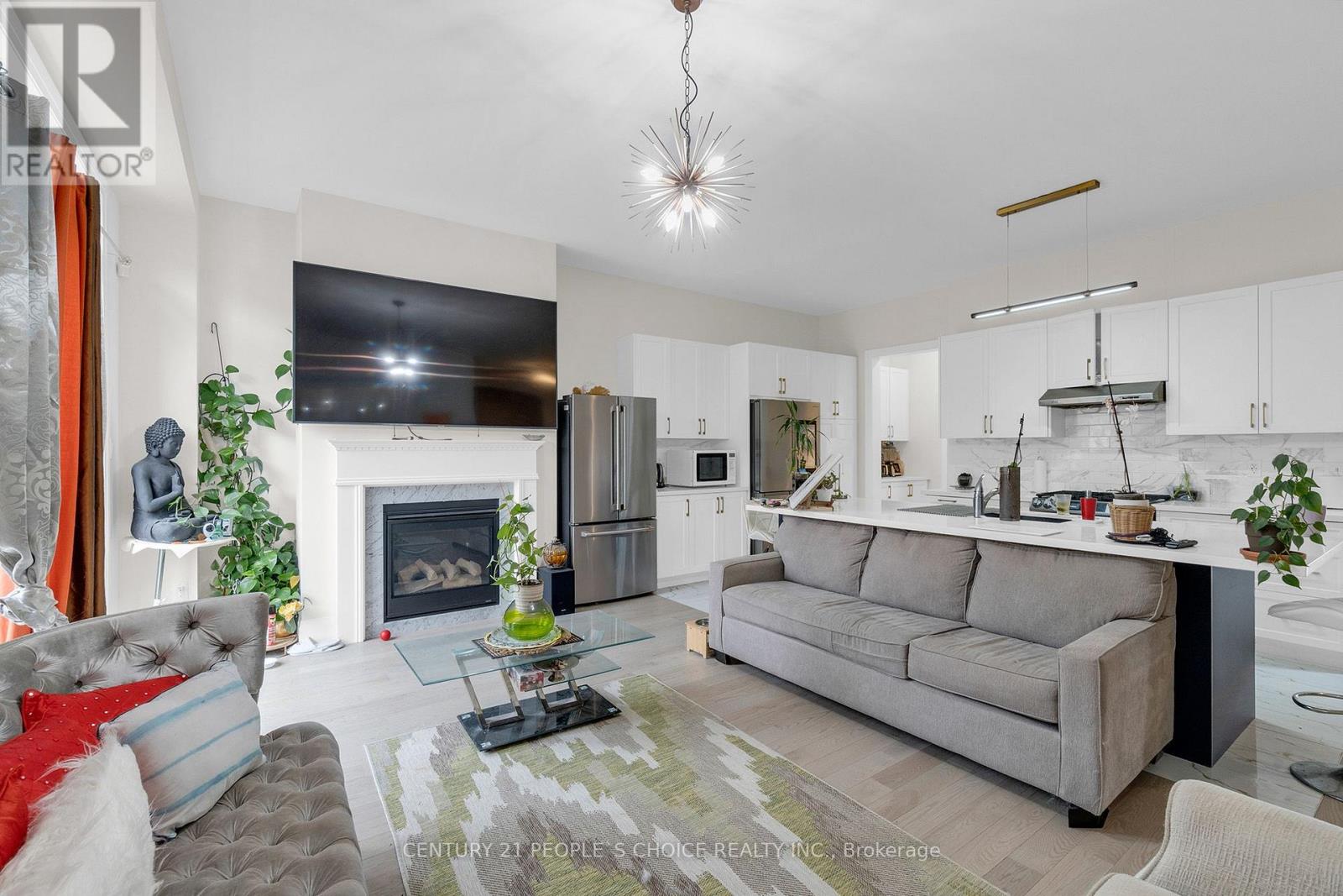 10 Tweedhill Avenue, Caledon, Ontario  L7C 4K5 - Photo 9 - W12764708