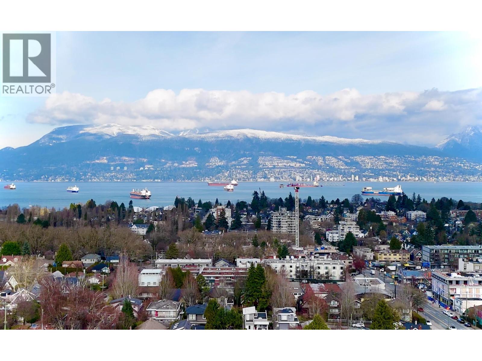 3762 W 13th Avenue, Vancouver, British Columbia  V6R 2S6 - Photo 1 - R3087046