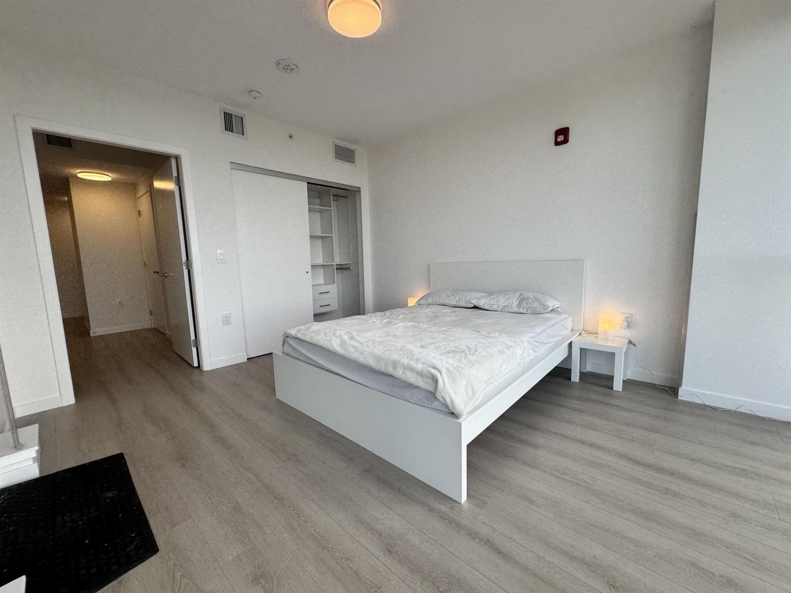 1905 10333 133 Street, Surrey, British Columbia  V3T 0V1 - Photo 6 - R3085928