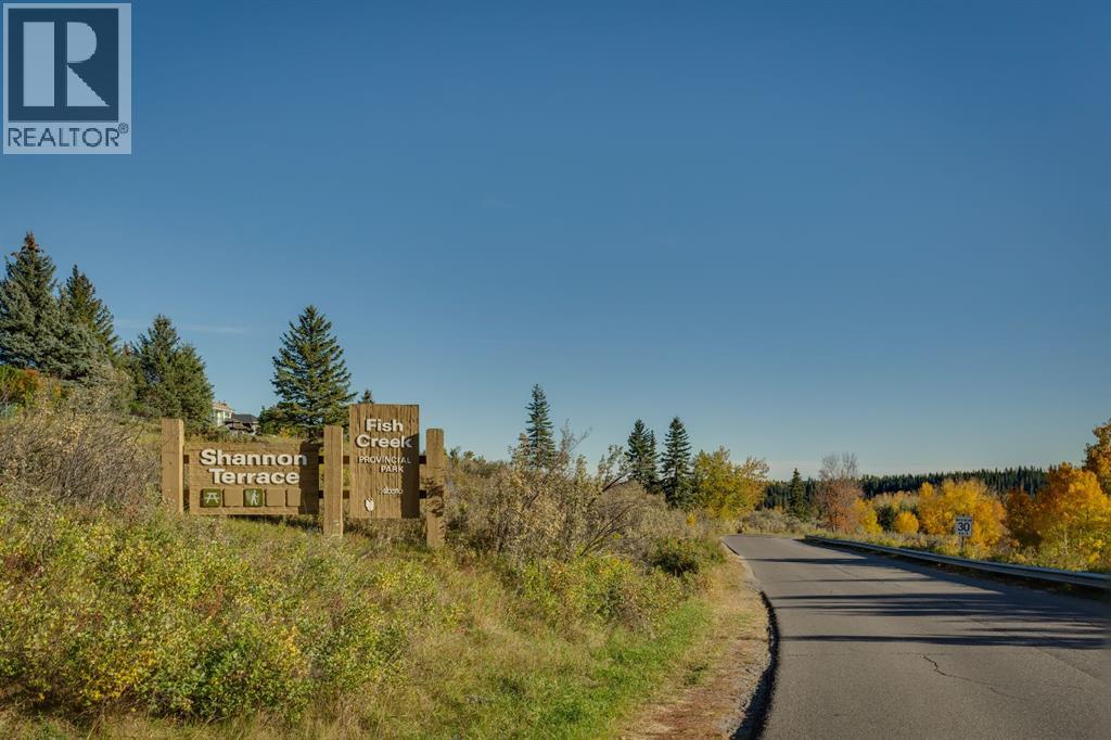 139 Wood Valley Rise Sw, Calgary, Alberta  T2W 5S9 - Photo 47 - A2271401