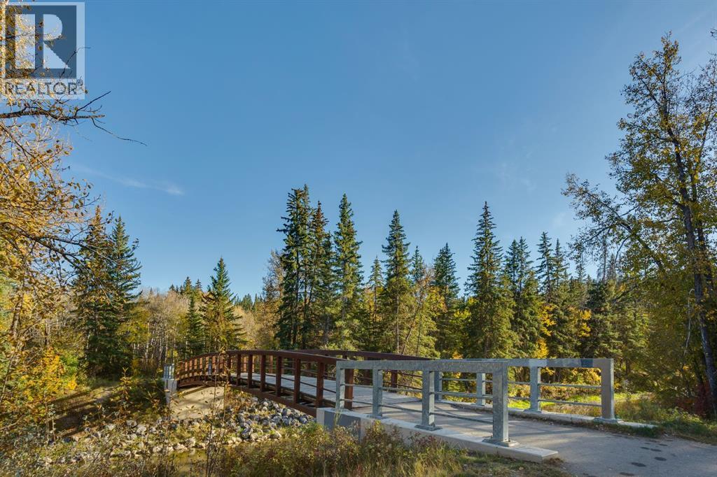 139 Wood Valley Rise Sw, Calgary, Alberta  T2W 5S9 - Photo 48 - A2271401